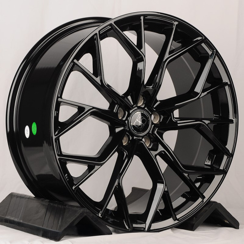 KoKo Kuture 5558 Gloss Black